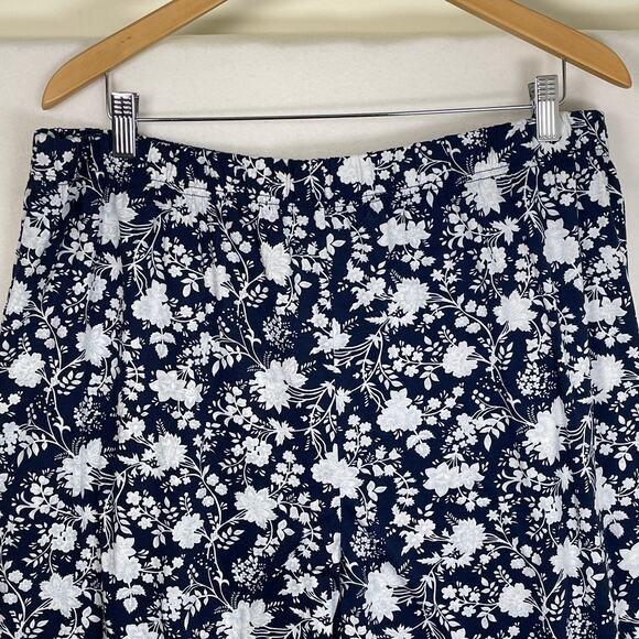 Lands’ End Pajama Pants XL Navy White Floral Print Sleepwear Lounge Drawstring - Picture 7 of 14